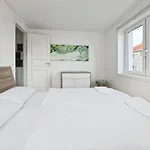 דירה 2br By - Pedersgata 55 *
